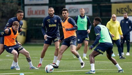 Fenerbahçe, Beşiktaş derbisinin hazırlıklarına başladı