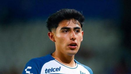 Galatasaray’a Meksikalı orta saha!