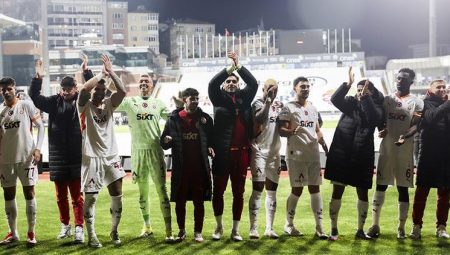 Galatasaray’ın ligde yenmediği grup kalmadı! 5 gollü galibiyetle ligde bir birinci