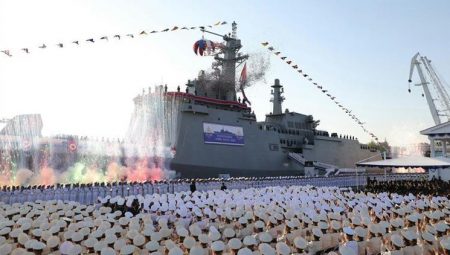 Kuzey Kore’nin 5 bin tonluk savaş gemisi suya indirildi