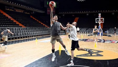 Mersin Spor, Tofaş deplasmanına gidiyor