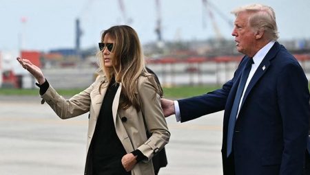 Papa’nın cenaze merasiminde Melania Trump’ın müdahalesi krizi önledi