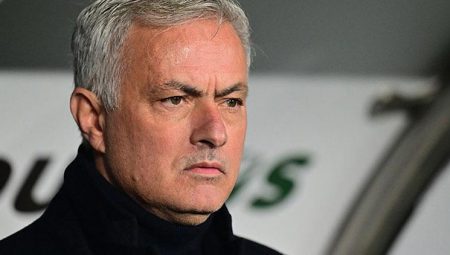 Portekiz, mili kadroya Mourinho’yu istiyor!