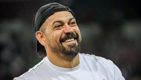 Servet Çetin: ‘Kimsenin yazgısıyla oynamayız’