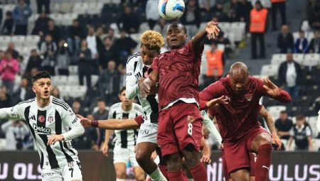 Son Dakika: Beşiktaş 5-1 kazandı, Hatayspor küme düştü!