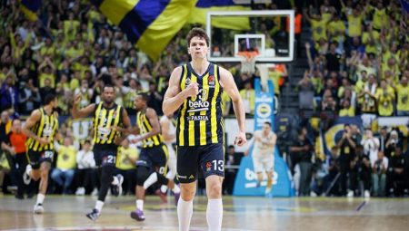 Tarık Biberovic’in hayali Fenerbahçe’de EuroLeague’i kazanıp, NBA’e gitmek