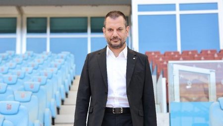 Trabzonspor Başkanı Ertuğrul Doğan’dan U19 Grubu ve final açıklaması: İnanılmaz bir şeye imza attılar!