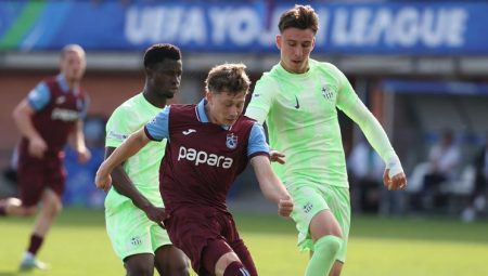 Trabzonspor U19 – Barcelona U19: 1-4 (UEFA Gençlik Ligi Final Maçı)