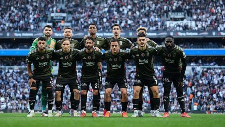 Beşiktaş’a 2 yıldızından makûs haber! Adana Demirspor karşısında devam edemediler…