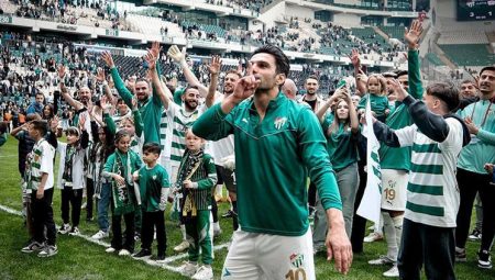 Bursaspor’da kombine satışları 26 bini geçti!