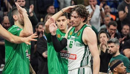 Cedi Osman’ın 19 mayıs iletisi Yunanistan’ı ayağa kaldırdı!