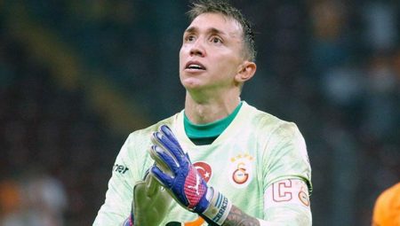 Fernando Muslera: ‘Üç kupa amacımızdan biri için gayret edeceğiz!’