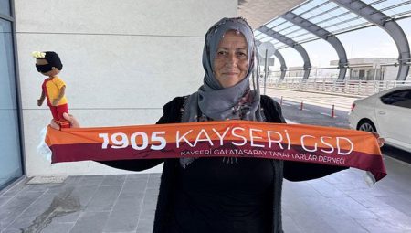 Galatasaraylı bayan çiftçi Neslihan Demir Kayserispor maçı için yola çıktı: Osimhen’i ikna etmeye çalışacağım