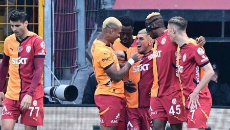 Galatasaray’lı futbolcular galibiyetin akabinde konuştu: ‘Gitmek istediğim vakitler oldu lakin… Kıymetli olan Osimhen değil!’