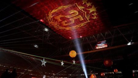 Galatasaraylı taraftarlardan Türkiye’nin dört bir yanında şampiyonluk coşkusu!