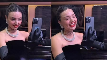 Giyindi, kuşandı, gezmesinden de vazgeçmedi… Lakin aklı konutta kaldı, telefonu elinden düşmedi: Ne de olsa anne yüreği!