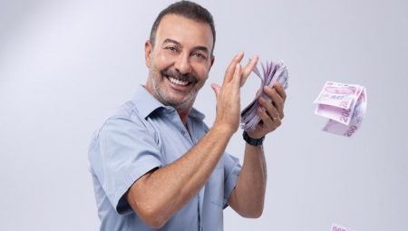 Hakan Yılmaz Sıcak Büfe’de