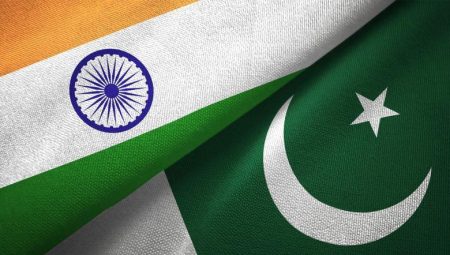 Hindistan ve Pakistan Müslüman mı, dini inancı ne? Hindistan ve Pakistan nüfusu ne kadar?