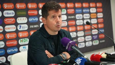 Hull City ile anılan Emre Belözoğlu için karar verildi!