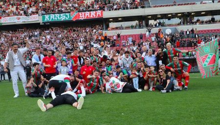 Karşıyaka final için alana çıkıyor!
