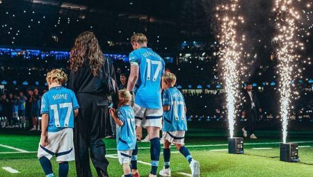 Manchester City’de Kevin De Bruyne’nin heykeli dikiliyor! Pep Guardiola’dan ‘veda’ gözyaşları…