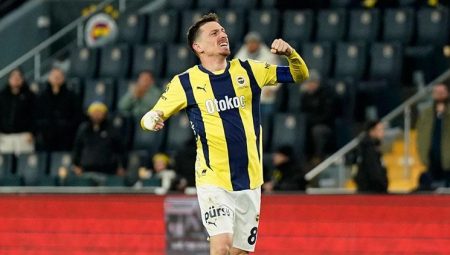 Mert Hakan Yandaş taburcu oldu!