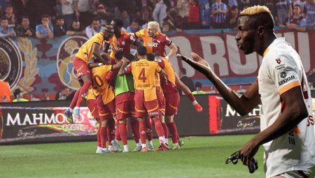 Osimhen’den galibiyetin akabinde paylaşım: ‘Lig şampiyonluğuna çok yakınız’