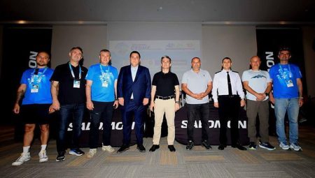 Salomon Çeşme Maratonu 29 ülkeden 2 bin 606 atletin iştirakiyle yarın start alacak