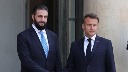 Şara: Suriye’ye uygulanan yaptırımların devam etmesi için hiçbir münasebet yok