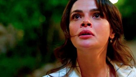 UZAK KENT 24. KISIM FULL HD İZLEME EKRANI (5 Mayıs 2025 Pazartesi) || Uzak Kent son kısımda Alya’dan Sadakat’a rest: ‘Ben bu konağın hanımağasıyım…’ İşte Uzak Kent yeni kısım fragmanı!