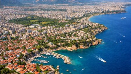 Antalya Tatil Rehberi: İlk Kez Gidenler İçin Her Şey