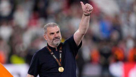 Ange Postecoglou: Kökleri Anadolu’ya kadar uzanan bir muvaffakiyet öyküsü