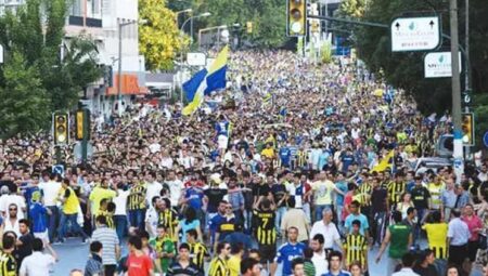 Büyük Fenerbahçe Yürüyüşü ne vakit ve nerede yapılacak? Fenerbahçe taraftar kümesinin organize ettiği yürüyüşün ayrıntıları muhakkak oldu!