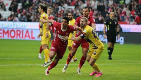 Eyüpspor konutunda Antalyaspor’u ağırlayacak