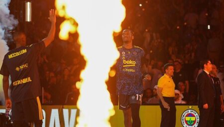 Fenerbahçe Beko’nun yıldızlarından final sözleri: ‘Pazar günü büyük parti yapacağız!’