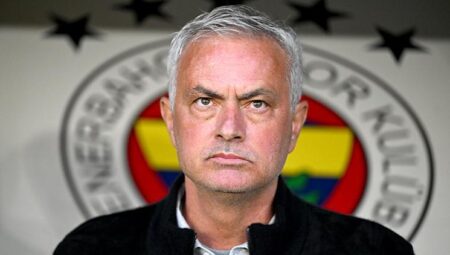 Fenerbahçe’de Mourinho’yu tazminatsız göndermenin yolu aranıyor