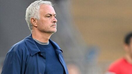 Futbol Kurulu: ‘Mourinho bir şey inşa etmiyor, var olanları yıkıyor!’