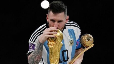 Gelmiş geçmiş en uygun futbolcu Lionel Messi!