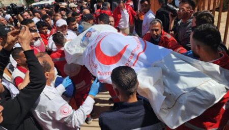 İsrail Gazze’de sıhhat çalışanlarını gaye alıyor: 7 Ekim’den bu yana 1580 kişi katledildi