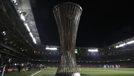 Konferans Ligi finali ne vakit, saat kaçta oynanacak? Real Betis ve Chelsea finalde karşı karşıya geliyor!