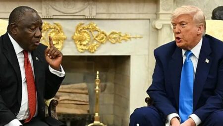 Trump-Ramaphosa görüşmesine “beyaz çiftçilere soykırım” argümanı damga vurdu