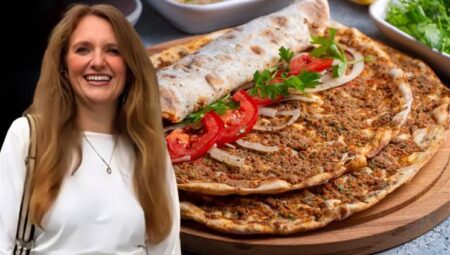 ‘Türkiye’deki yemekler hakikaten inanılmaz’ Ünlü influencer bir yılda 23 kilo vermesinin 5 sırrını anlattı