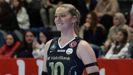 VakıfBank Bayan Voleybol Ekibi, ABD’li oyuncu Kendall Kipp ile yollarını ayırdı