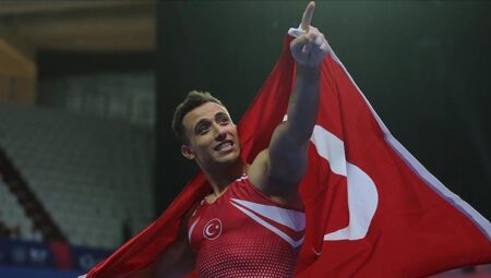 Adem Asil Avrupa şampiyonu oldu!