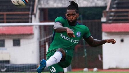 Arsenal’in eski futbolcusuna 4 yıl mahpus cezası! Kulübünden kovuldu
