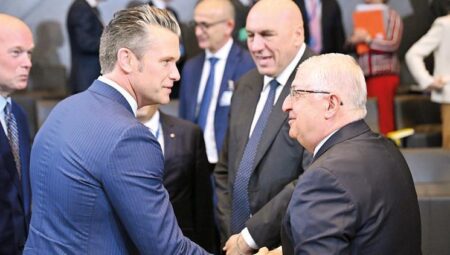 Başkanlar tepesi öncesinde NATO’dan devasa silahlanma adımı