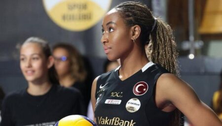 Chiaka Ogbogu yine VakıfBank’ta!