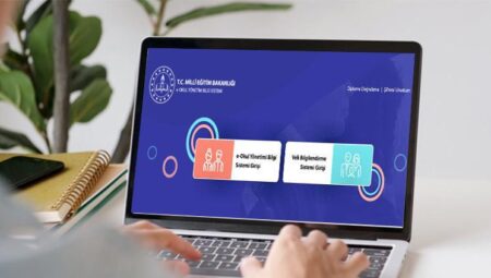 E-OKUL VBS GİRİŞ EKRANI (MEB.GOV.TR) || E- okul ne vakit kapanıyor 2025, devamsızlık girişi kapandı mı? Karne notları, Takdir Teşekkür Dokümanı nasıl öğrenilir?
