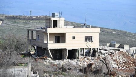 İsrail, Lübnan’ın Blida beldesine gerçek ilerledi