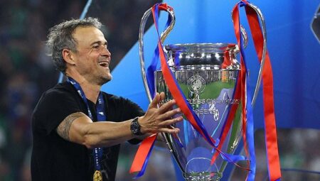 PSG Teknik Yöneticisi Luis Enrique: ‘Tarih yazmaya devam etmeliyiz!’